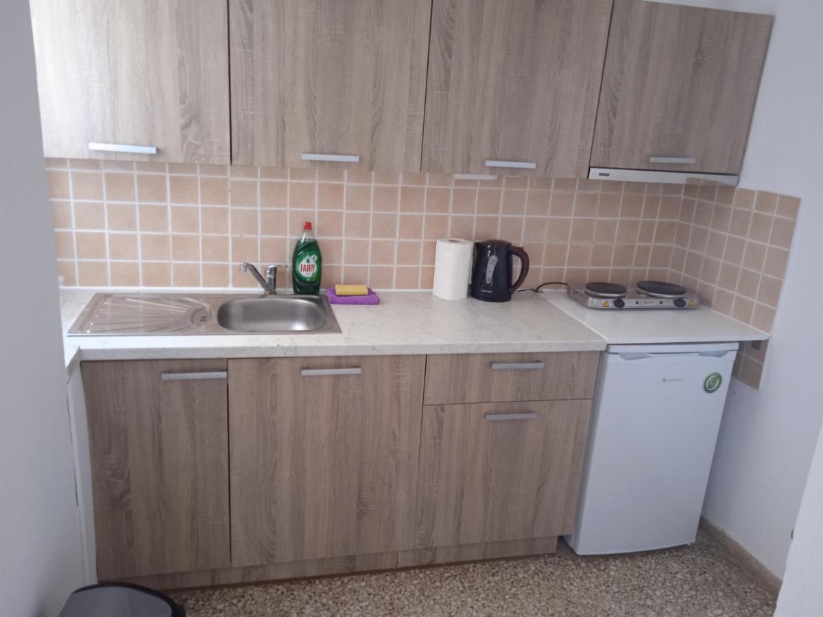 Apartment On The Beach Artemida  Bagian luar foto